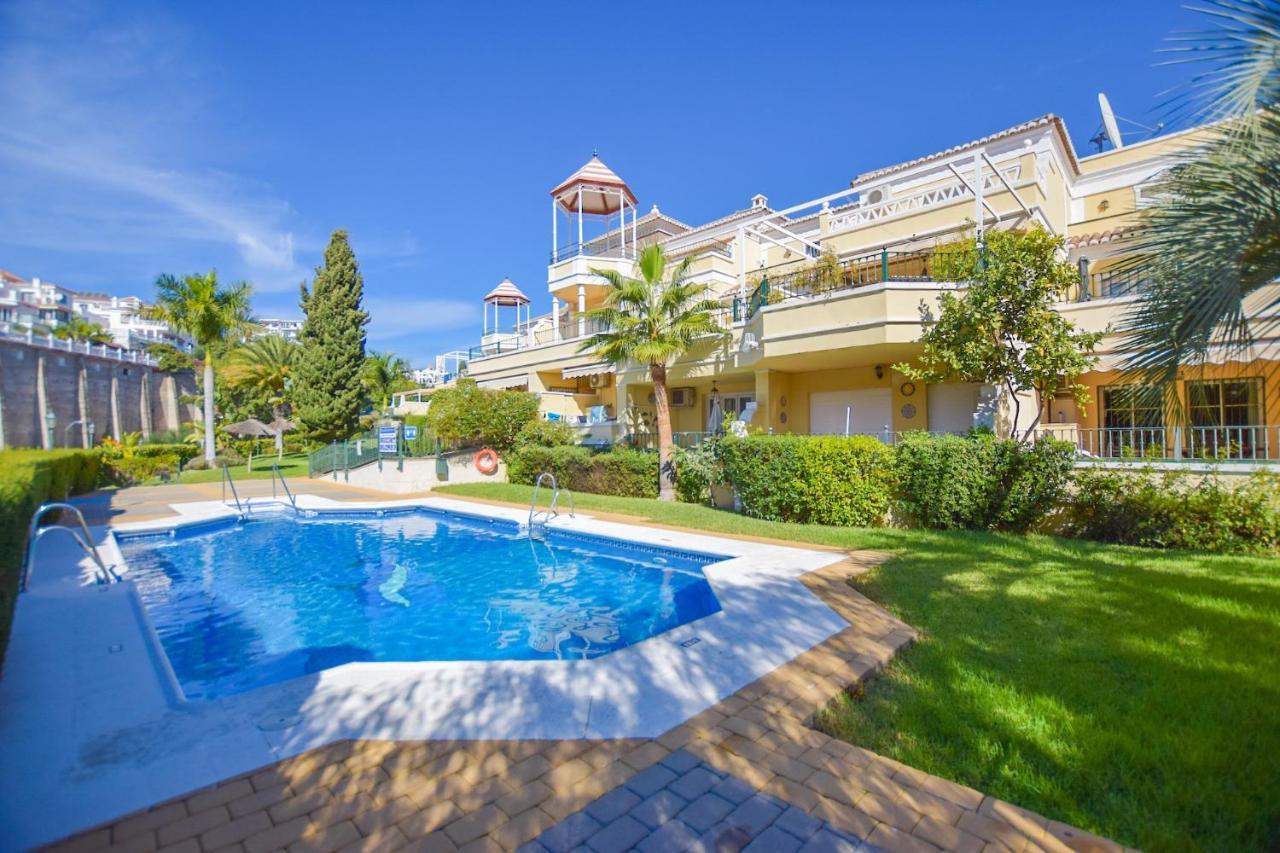 Refurbished 2-Bed Apartment Burriana Beach. Нерха Экстерьер фото
