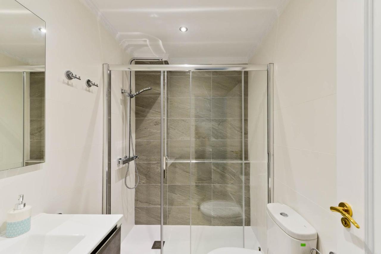 Refurbished 2-Bed Apartment Burriana Beach. Нерха Экстерьер фото